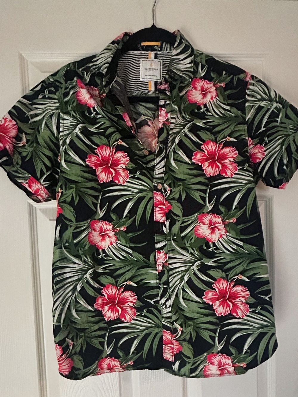 Cactus Man Aloha Shirt Size Medium